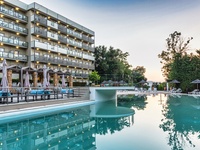 Hôtel Ariti Grand 4*