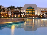 Mon French Club Movenpick Waterpark Resort & Spa Soma Bay 5*