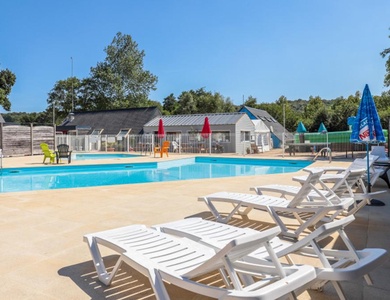 Camping Baie de Terenez 3*