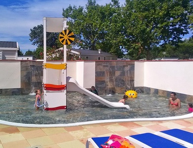 Camping Le Roussillon, 4*