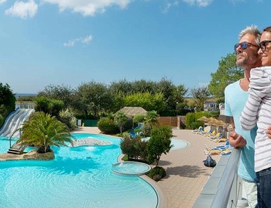 Camping Les Iles 5*