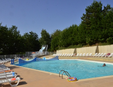 Camping Les Terrasses du Lac 4*