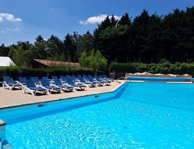 Camping Les Pins du Soleil, 4*