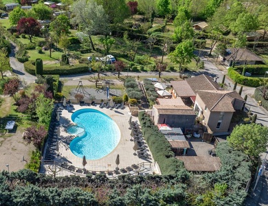 Camping Les Routes de Provence, 3*