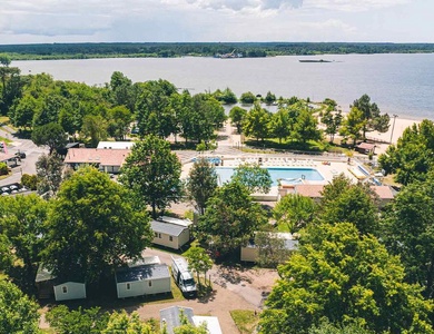 Camping Siblu Le Pipiou 4*