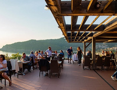 Hôtel Club Paese di Lava 3*