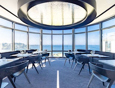 Séjour détente avec dîner, modelage, pétales de rose et champagne dans un 5* - 5*