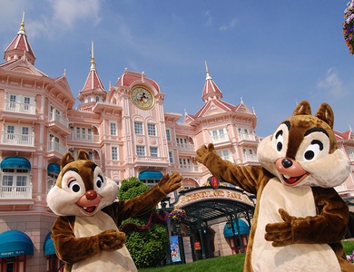 Disneyland® Hôtel - Jusqu'à -35% sur votre séjour + séjour offert pour les moins de 12 ans!