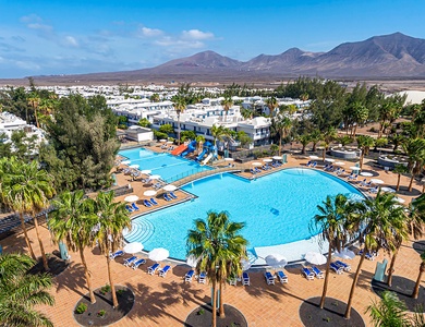 Hôtel Ôclub Experience THB Tropical Island 4*