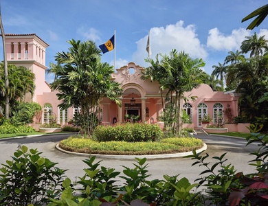 Hôtel Fairmont Royal Pavilion 5*