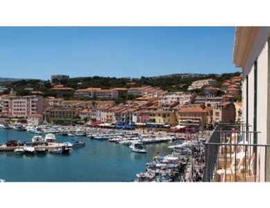 Escapade chic et authentique à Cassis - 4*