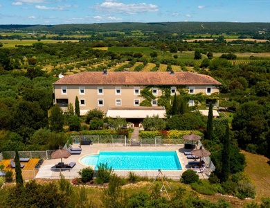 Séjour au vert avec dîner et visite du pont du Gard - 3*