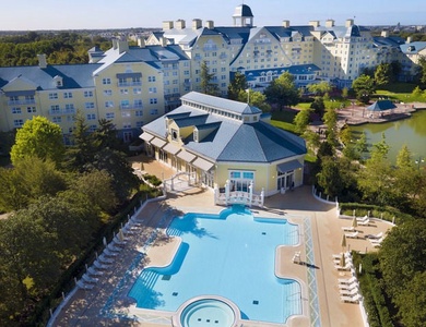 Disney's Newport Bay Club - Jusqu'à -35% sur votre séjour + séjour offert pour les moins de 12 ans!
