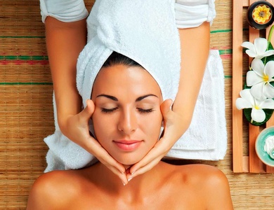 Weekend prolongé avec massage et spa privé dans un 4* - 4*