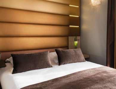 Séjour idéalement situé à Neuilly sur Seine - 4*