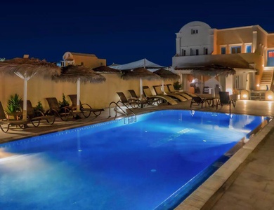 Hôtel Perissa Bay 3*