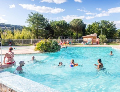 Camping La Nouzarède, 3*