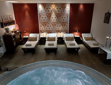 Bien-être sur le lac d'Iseo : hôtel avec petit déjeuner et spa inclus - 4*