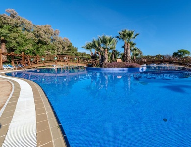 Camping Estival Torre de la Mora, 5*