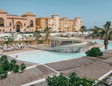 Costa del Sol Glamping Village, 4*