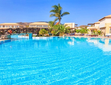 Hôtel Natura Park Village Hotel & Spa 5*