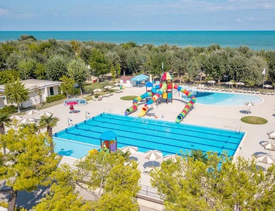 Stork Family Camping Village, 4*