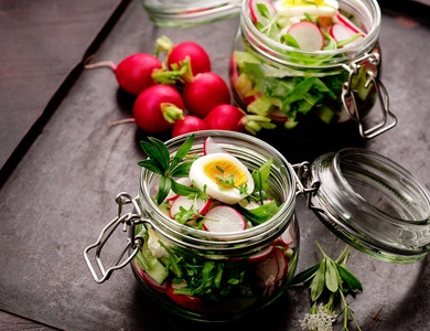 Testez un concept original : votre diner en bocaux. - 3*