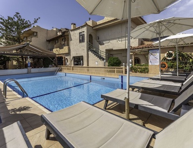 Hôtel Erato 3*