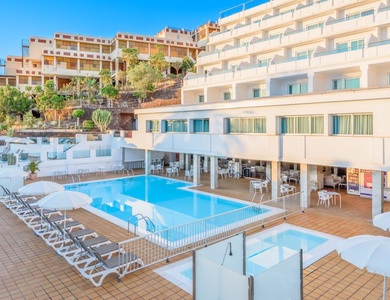 Hôtel FERGUS Cactus Garden 4*