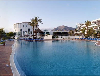 Hôtel Sandos Papagayo Beach Resort 4*