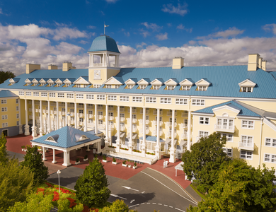 Disney's Newport Bay Club® - Venez profiter des beaux jours !