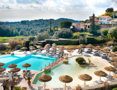 Détente absolue face aux vignobles de Bandol - 4*