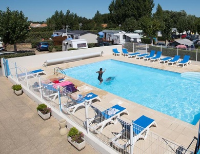 Camping Le Petit Bois, 3*