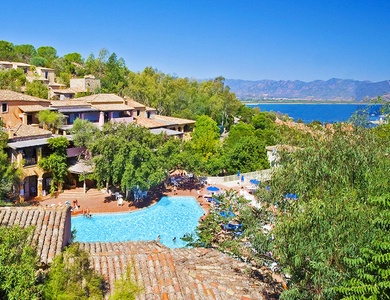 Borgo Cala Moresca 4*