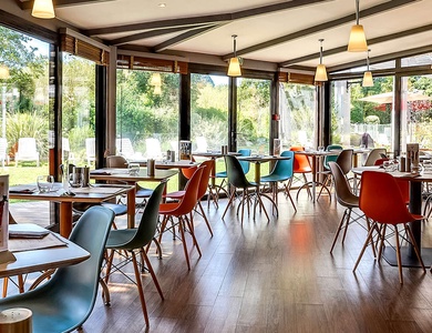 Séjour à Salon de Provence avec dîner et piscine - 3*
