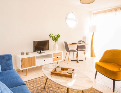 Séjour en studio à Villeneuve Les Avignon - 3*