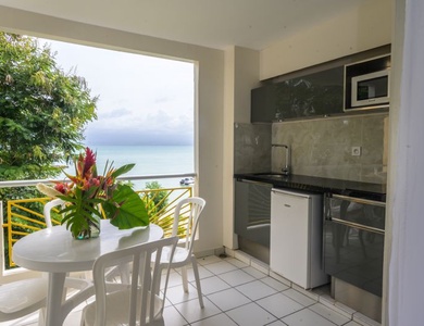 Hôtel Canella Beach 3* avec location de voiture