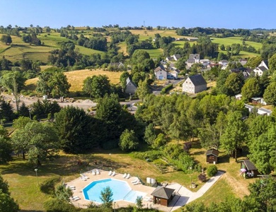 Camping de Tauves, 3*