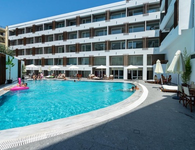 Hôtel Castellum Suites 4*