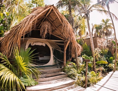 Uman Glamping & Cenote Tulum 2*