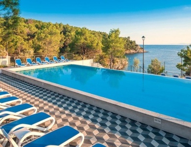 Hôtel Gava Waterman Milna 4*