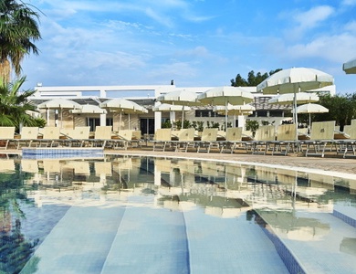Hôtel Riva Marina Resort 4*