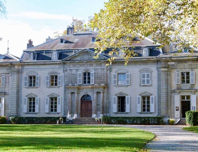 Escapade à deux à côté de Genève avec entrées au Château de Ferney Voltaire - 4*