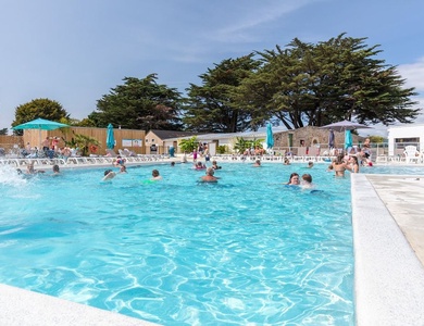 Camping Les Menhirs 4*