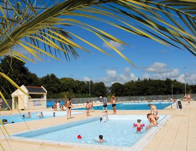 Camping Bois de Pleuven 4*