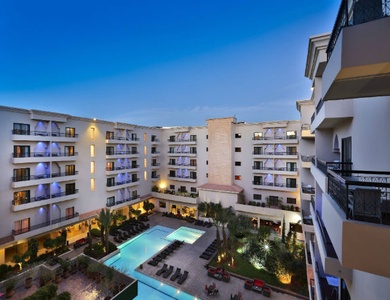 Red Hôtel 4*