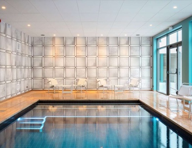 Séjour au coeur de Rouen avec piscine chauffée et verre de bienvenue - 4*