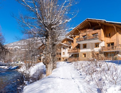 Résidence travelski home premium Le Hameau du Rocher Blanc 4*