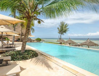 Hôtel Sunshine Marine Lodge 4*