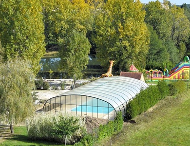 Camping les Etangs du Plessac 4*